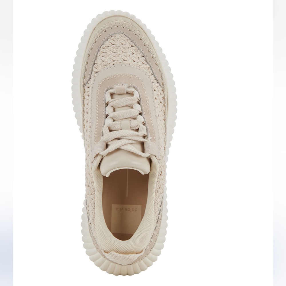 Dolce vita dolen sneakers. Never worn. Size 7.5